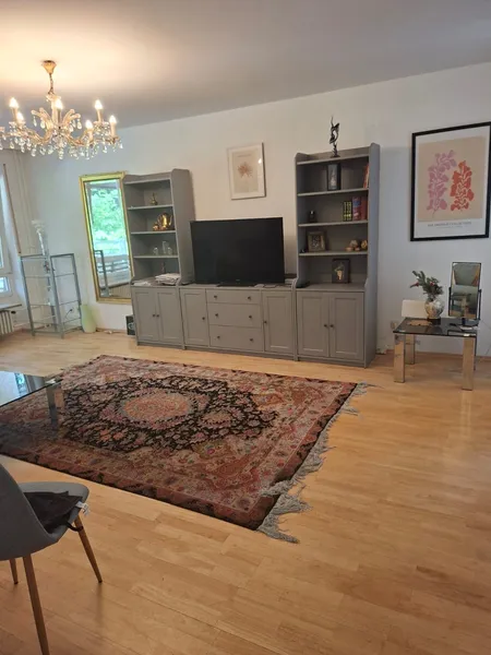 Zuhause mit 80 Quadratmetern und Balkon in Charlottenburg — photo 1